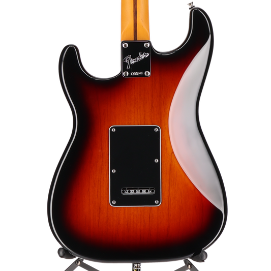 Fender American Professional Classic Stratocaster® HSS, Maple Fingerboard, 3-Color Sunburst (M8) (97735)