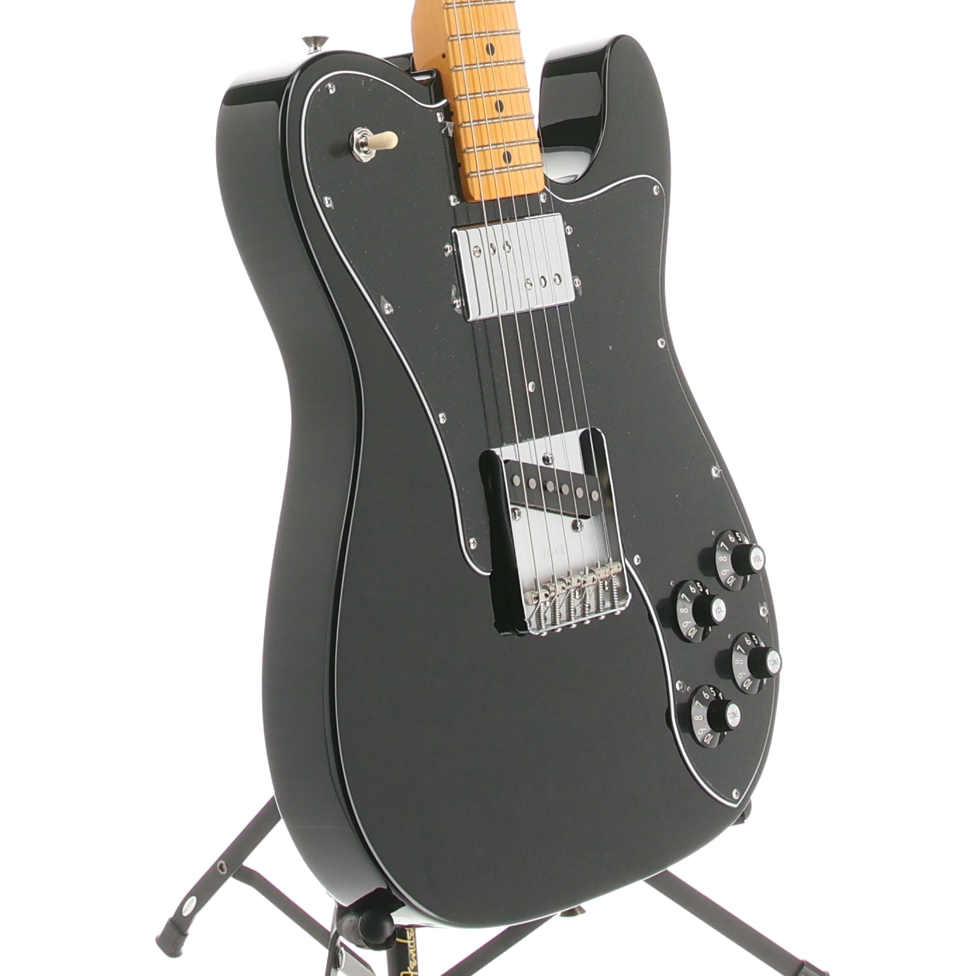 Fender American Vintage II 1977 Telecaster Custom, Maple Fingerboard, Black (E1) (30759)