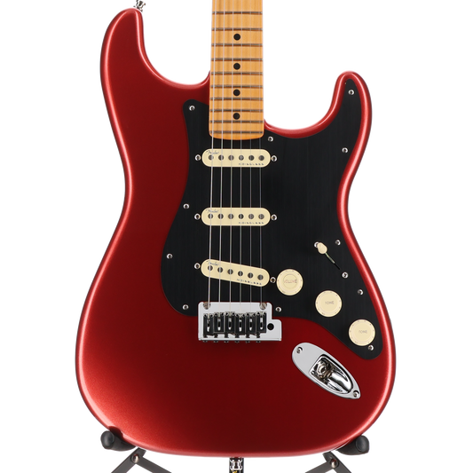 Fender American Ultra II Stratocaster, Maple Fingerboard, Sinister Red (H7) (08019)