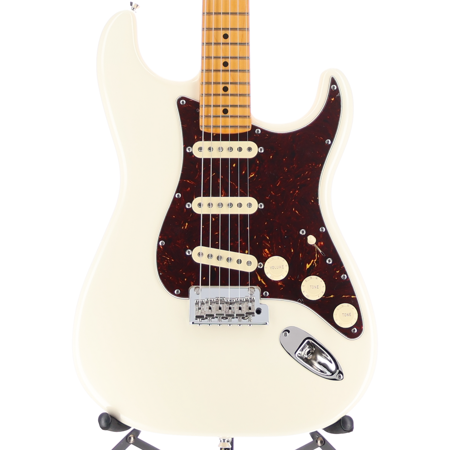 Fender American Professional II Stratocaster, Maple Fingerboard, Olympic White (F7) (07944)