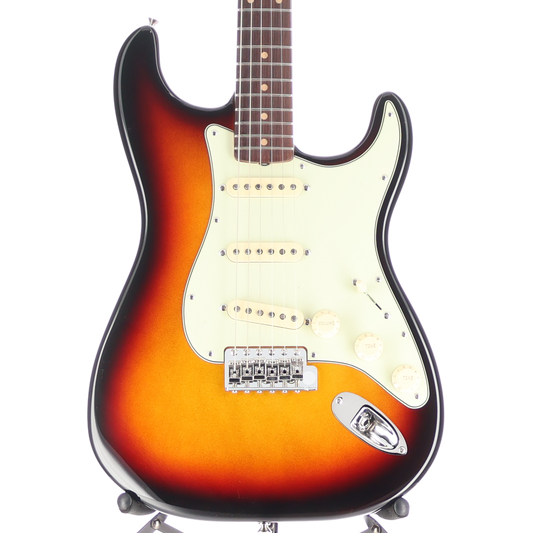 Fender American Vintage II 1961 Stratocaster, Rosewood Fingerboard, 3-Color Sunburst (P11) (63728)