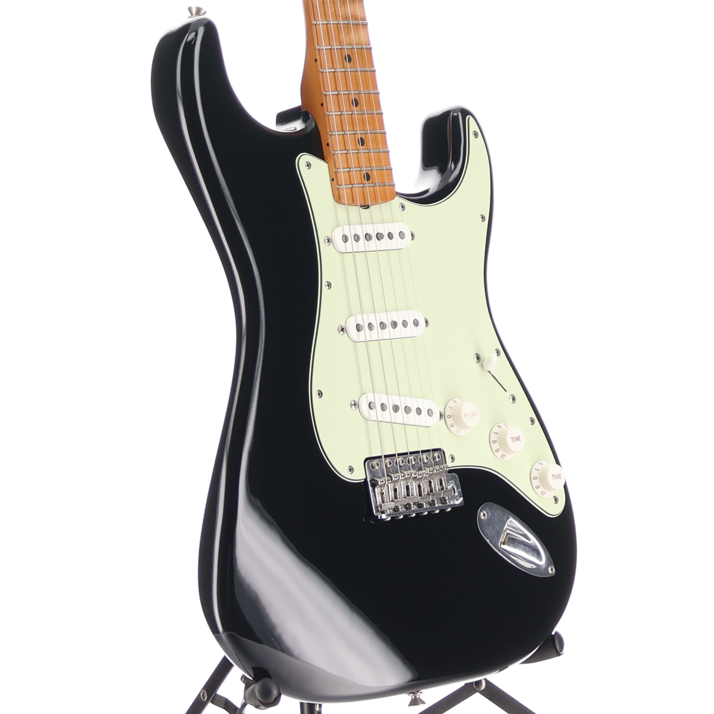 Fender Vintera® II Road Worn® '60s Stratocaster®, Maple Fingerboard, Black (N7) (84282)