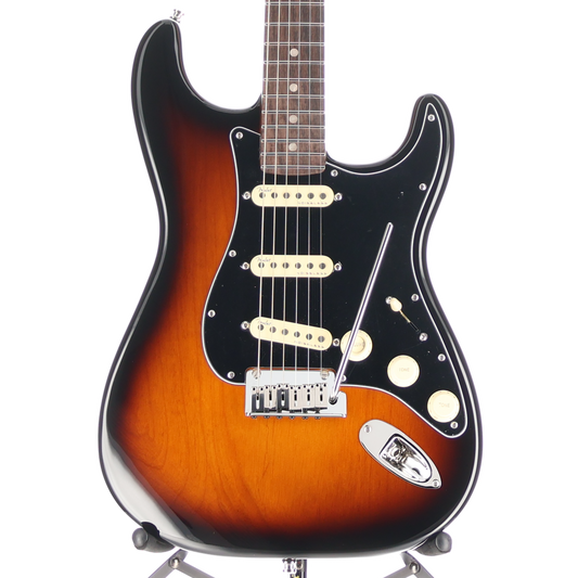 Fender American Ultra Luxe Stratocaster, Rosewood Fingerboard, 2-Color Sunburst (L7) (06913)