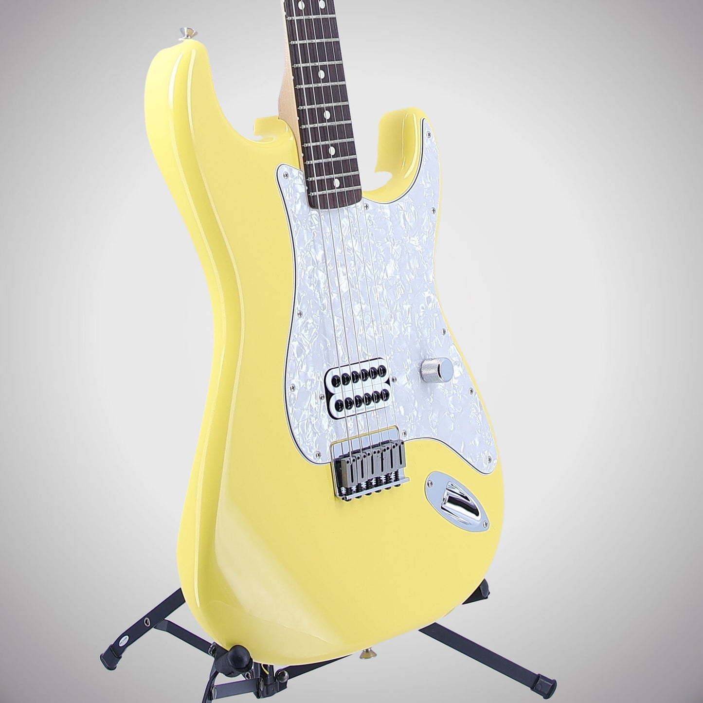 Fender Tom DeLonge Stratocaster, Rosewood Fingerboard, Graffiti Yellow (I8) (52115)