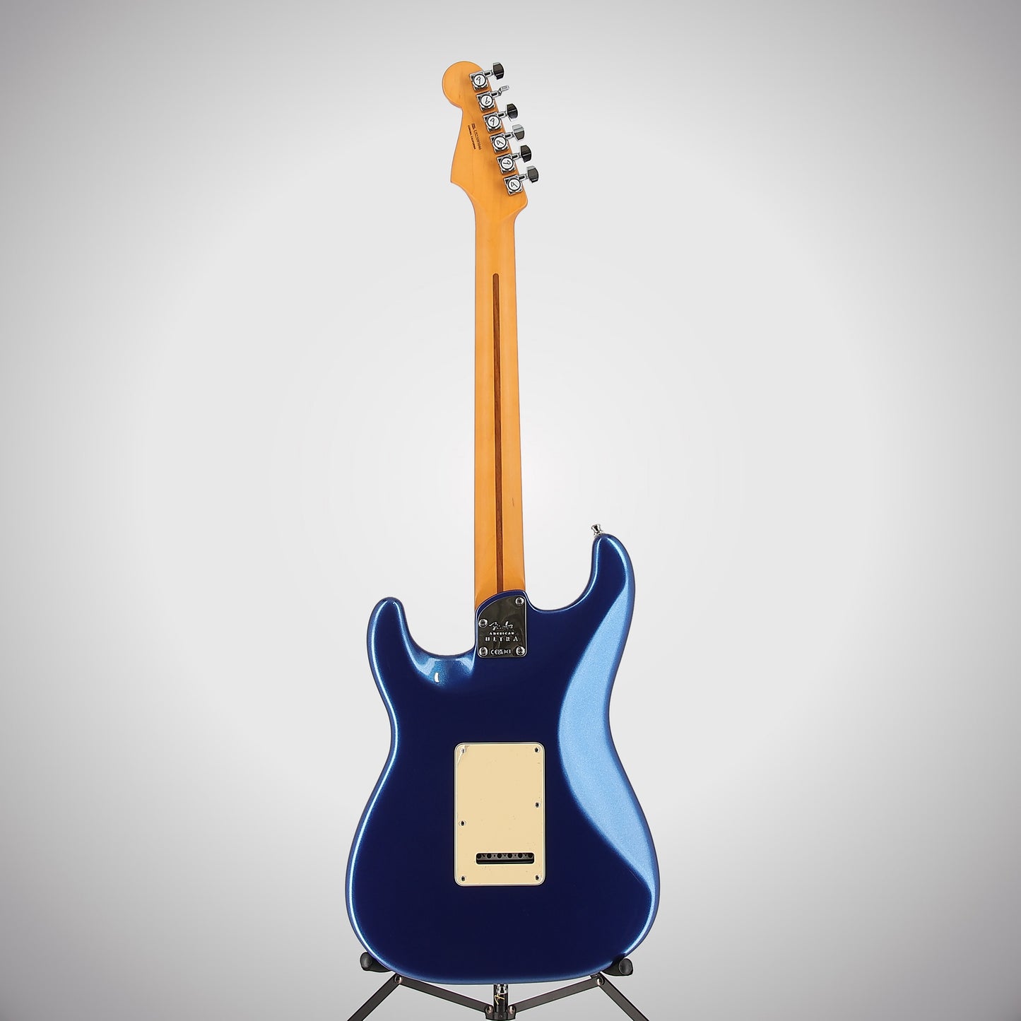 Fender American Ultra Stratocaster HSS, Rosewood Fingerboard, Cobra Blue (P3) (95046)