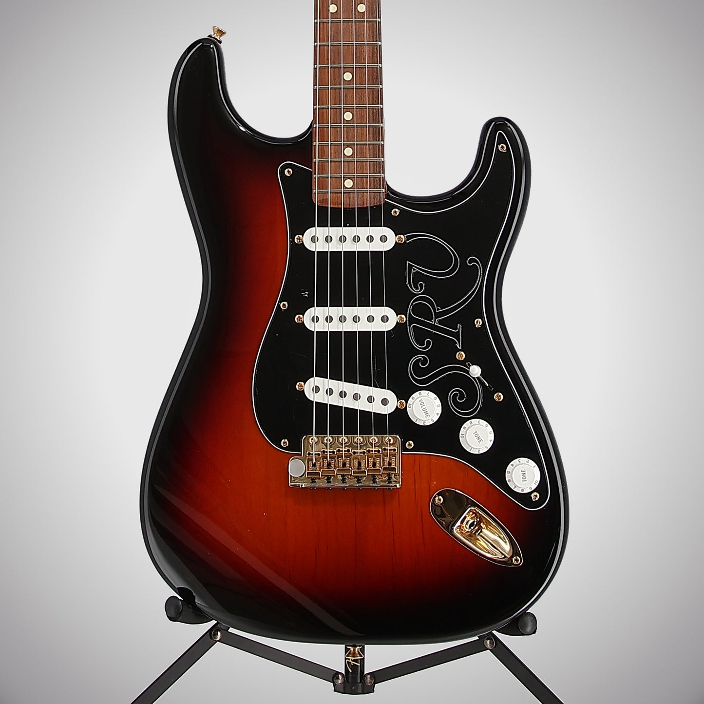 Fender Stevie Ray Vaughan Stratocaster, Pau Ferro Fingerboard, 3-Color Sunburst (N3) (09866)