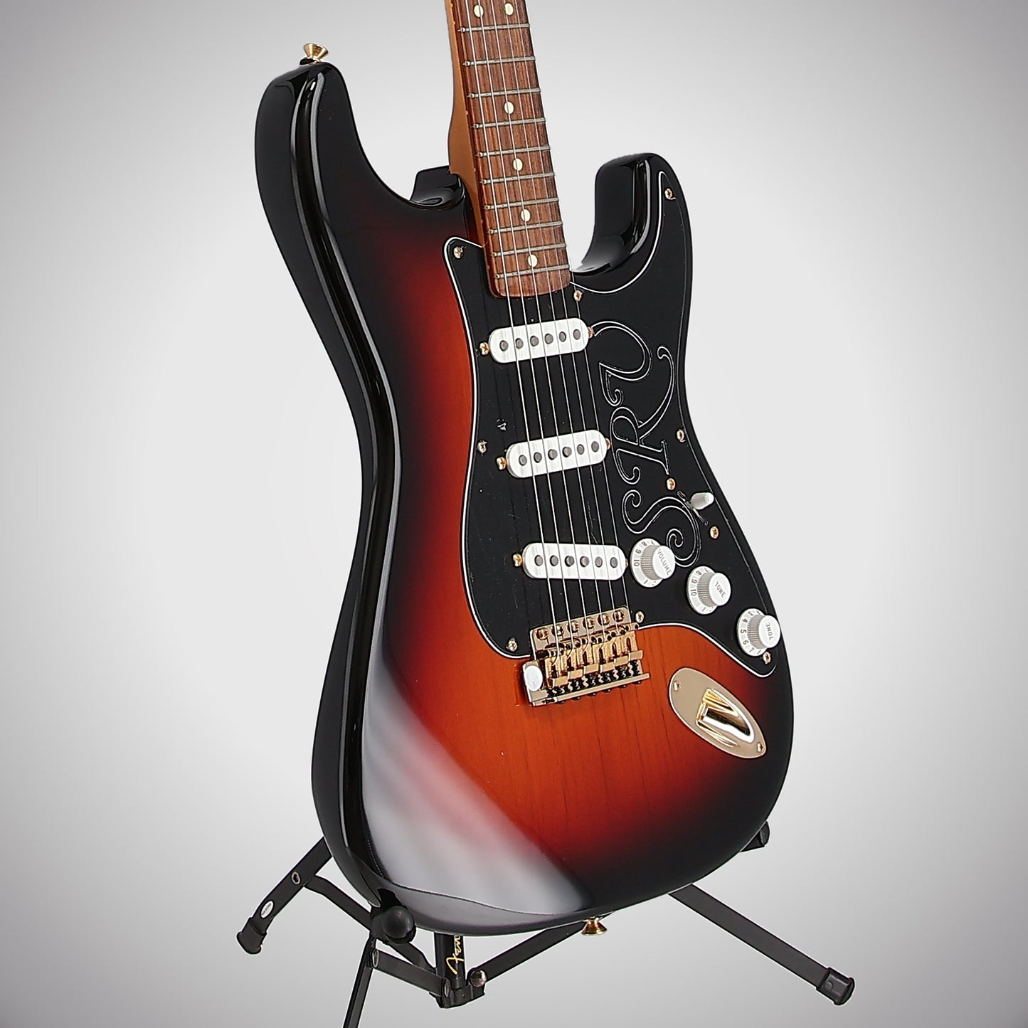 Fender Stevie Ray Vaughan Stratocaster, Pau Ferro Fingerboard, 3-Color Sunburst (N3) (09866)