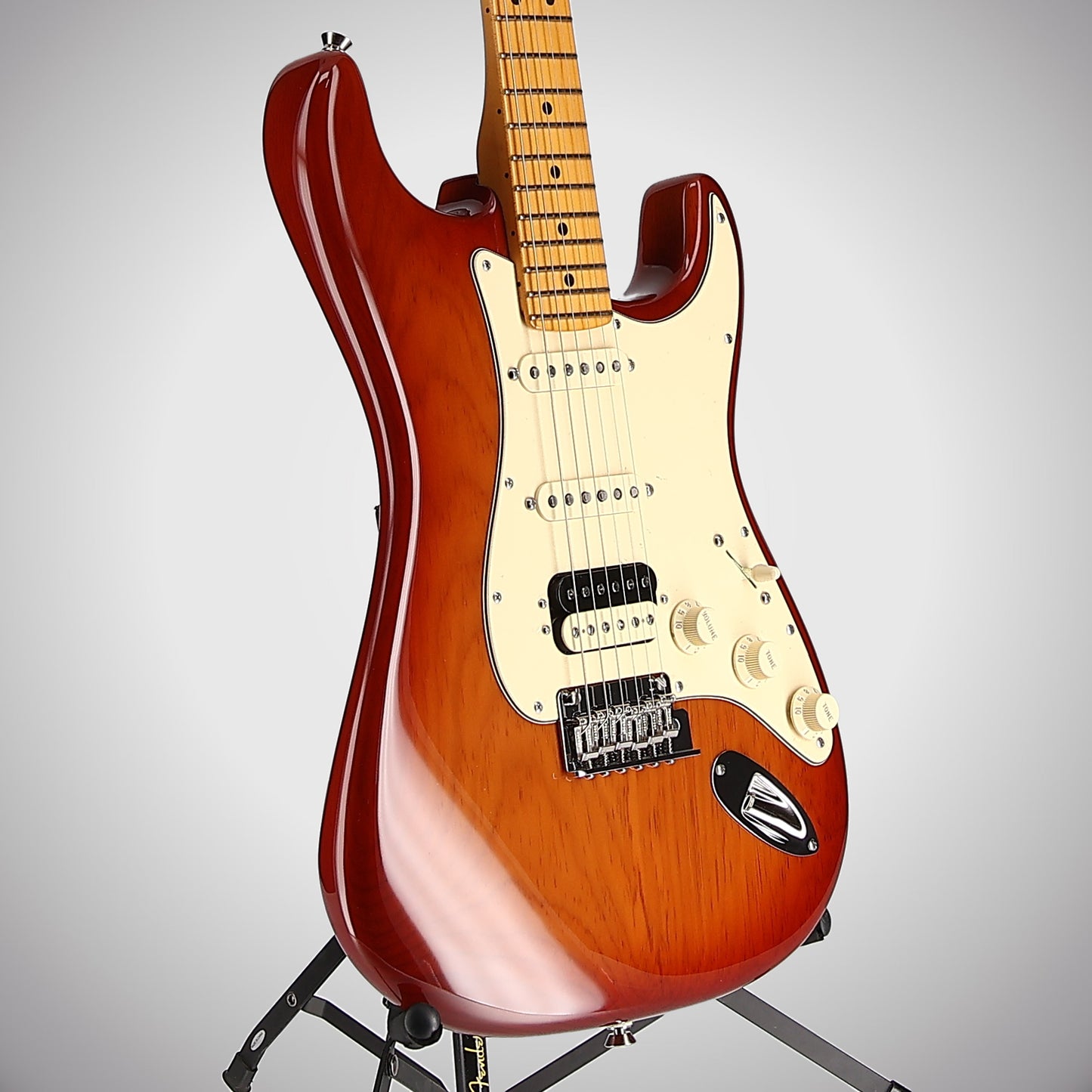 Fender American Professional II Stratocaster HSS, Maple Fingerboard, Sienna Sunburst (L10) (41961)
