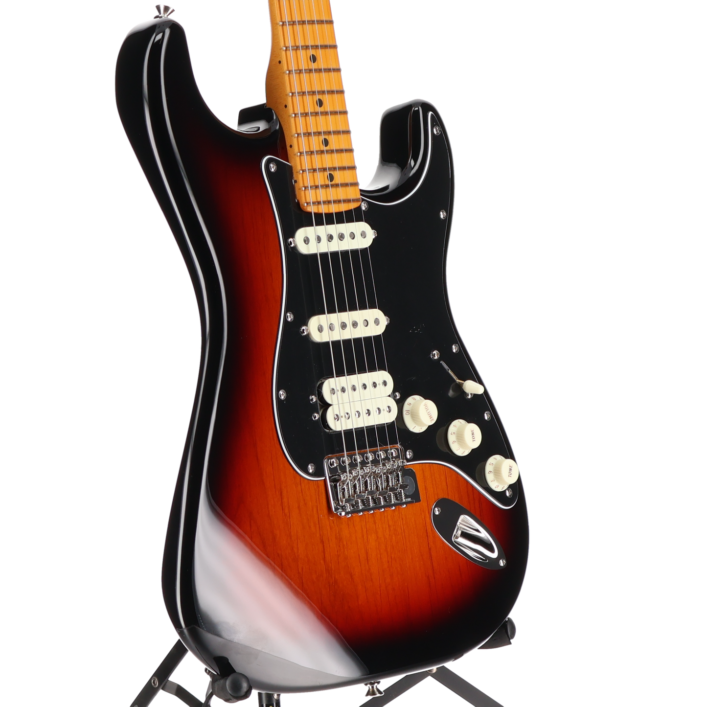 Fender American Professional Classic Stratocaster® HSS, Maple Fingerboard, 3-Color Sunburst (M8) (97735)