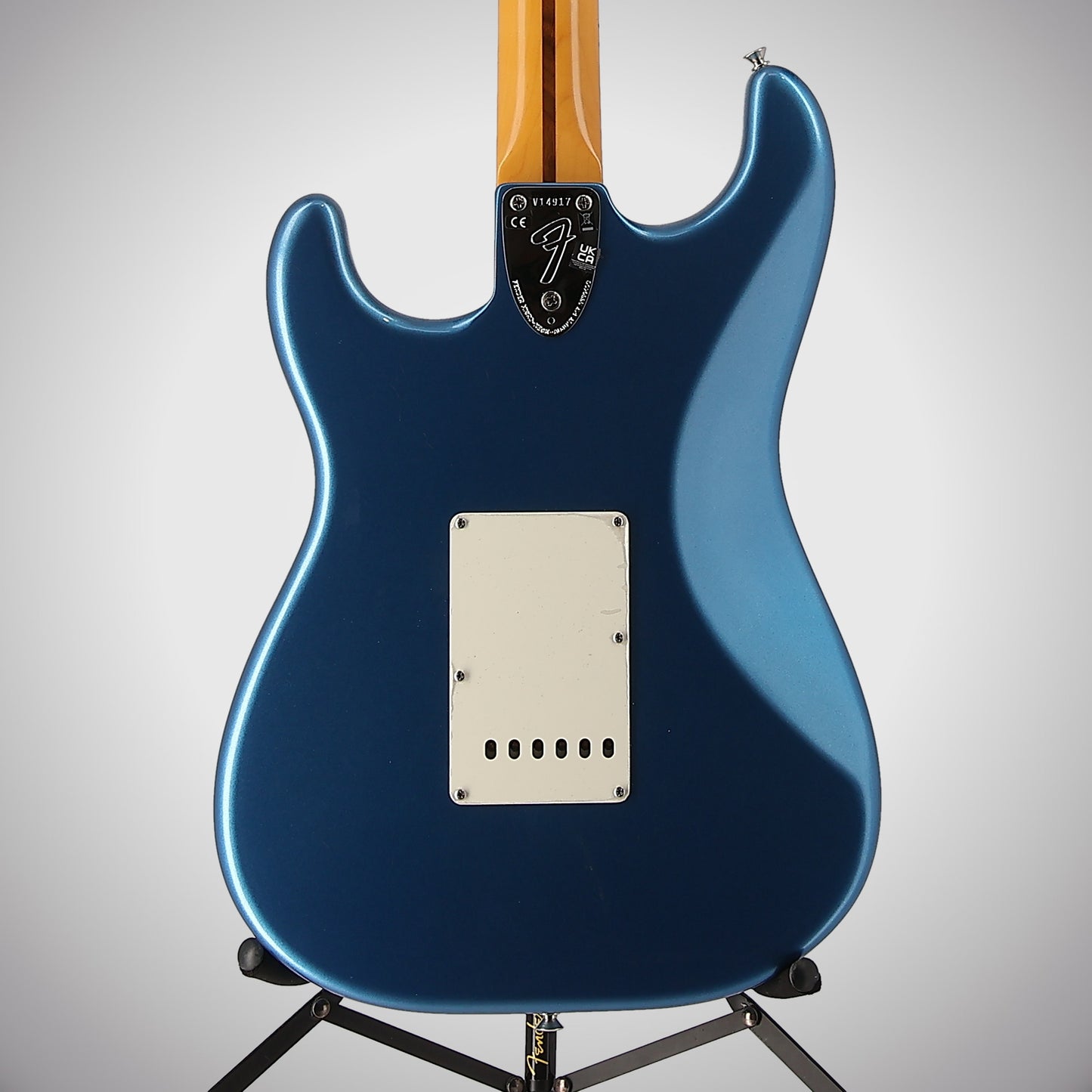 Fender American Vintage II 1973 Stratocaster, Maple Fingerboard, Lake Placid Blue (M12) (14917)