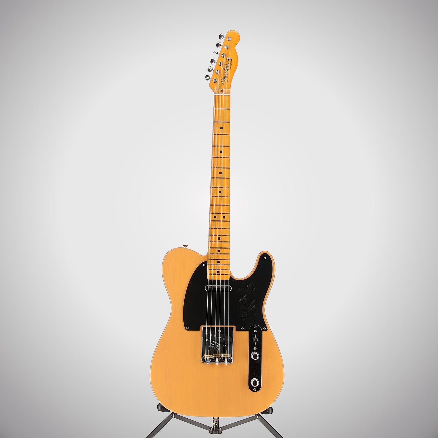 Fender American Vintage II 1951 Telecaster, Maple Fingerboard, Butterscotch Blonde (F4) (55150)
